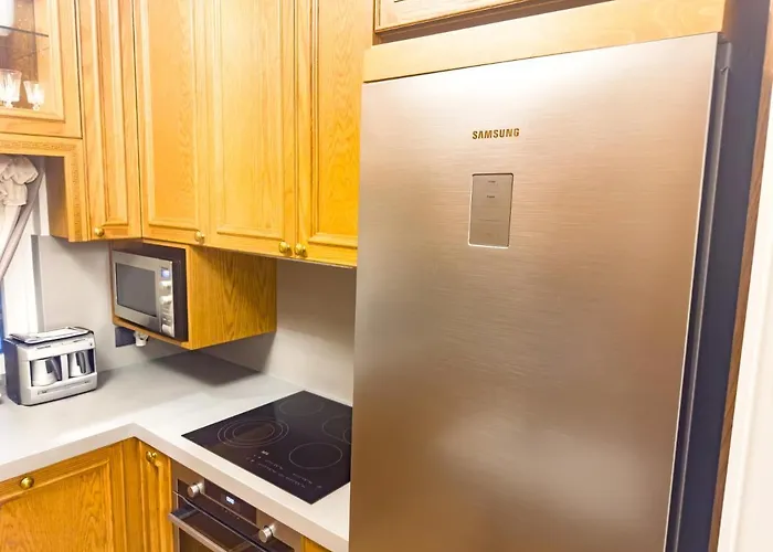 Fleeville Vicky's 地拉那